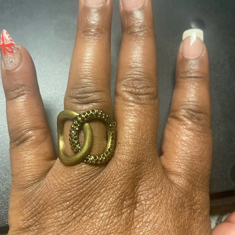 Paparazzi Brand ring - Picture 2 of 3